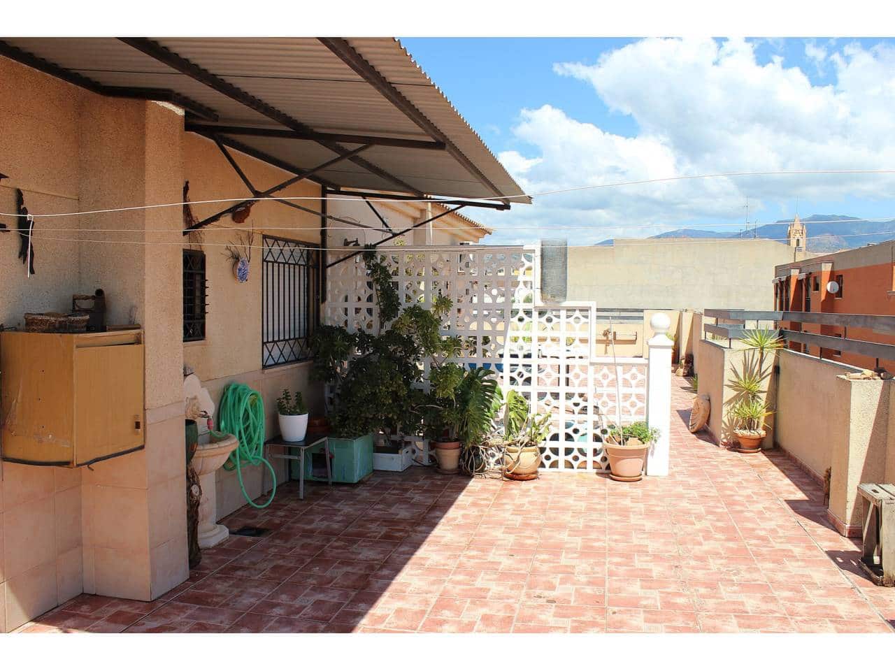 Ático de 4 habitaciones en Totana en venta con garaje - 185.000 € (Ref: 9911392)