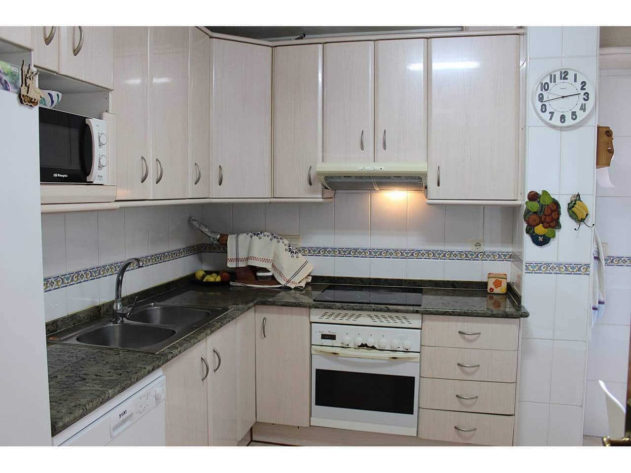Ático de 4 habitaciones en Totana en venta con garaje - 185.000 € (Ref: 9911392)