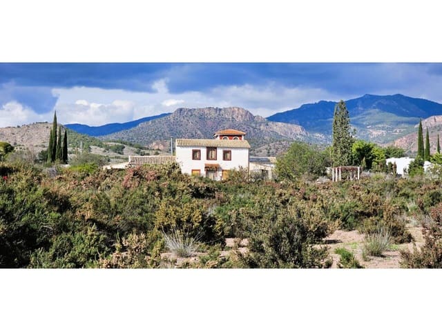 5 soveværelse Finca/Landehus til salg i Totana med swimmingpool garage - € 275.000 (Ref: 9911398)
