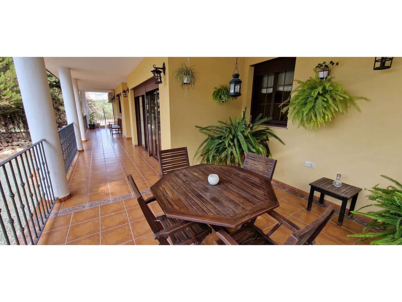 3 bedroom Villa for sale in Totana with pool garage - € 400,000 (Ref: 9911400)