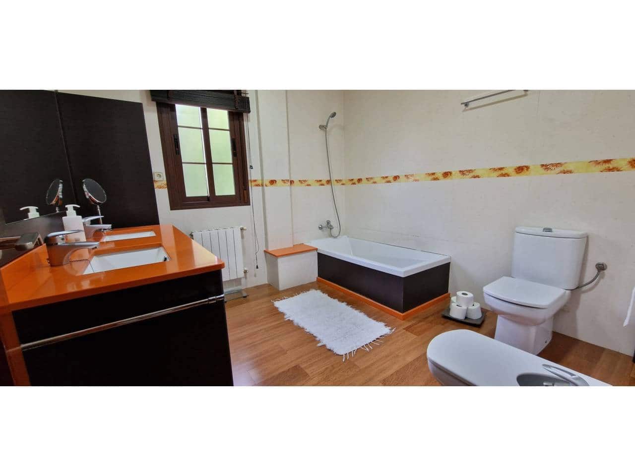 3 bedroom Villa for sale in Totana with pool garage - € 400,000 (Ref: 9911400)