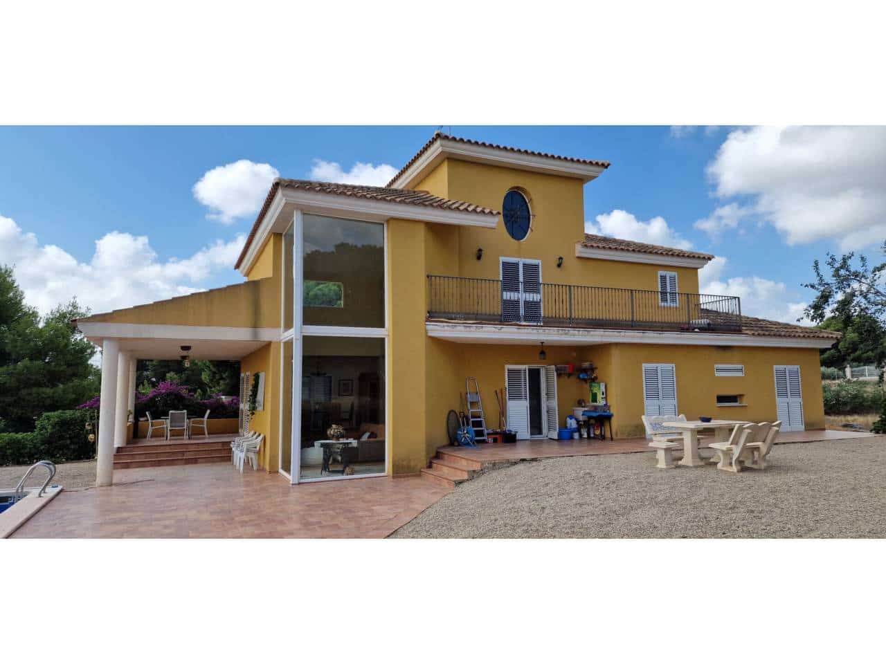 4 Zimmer Villa zu verkaufen in Totana mit Pool Garage - 425.000 € (Ref: 9911402)