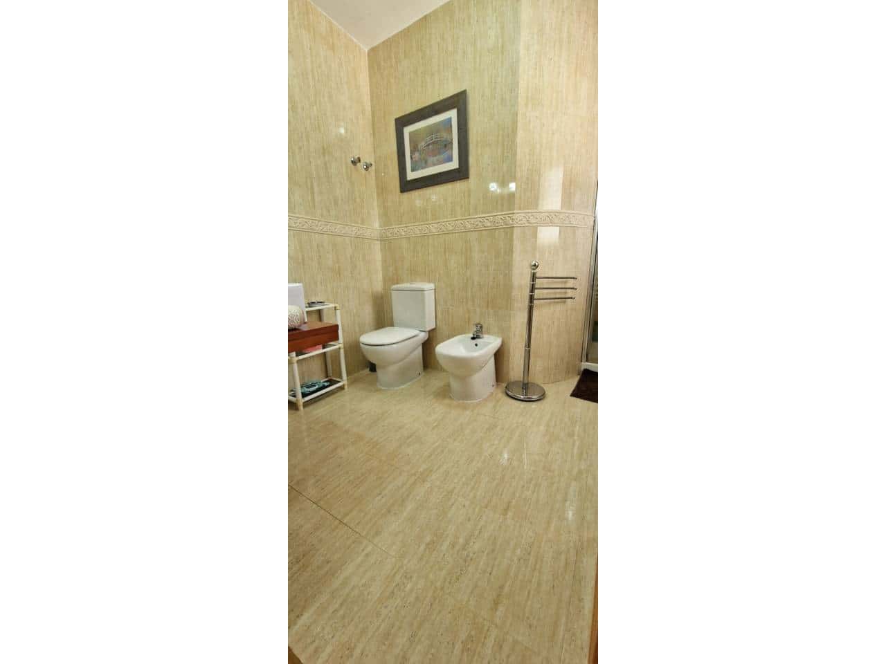 4 Zimmer Villa zu verkaufen in Totana mit Pool Garage - 425.000 € (Ref: 9911402)