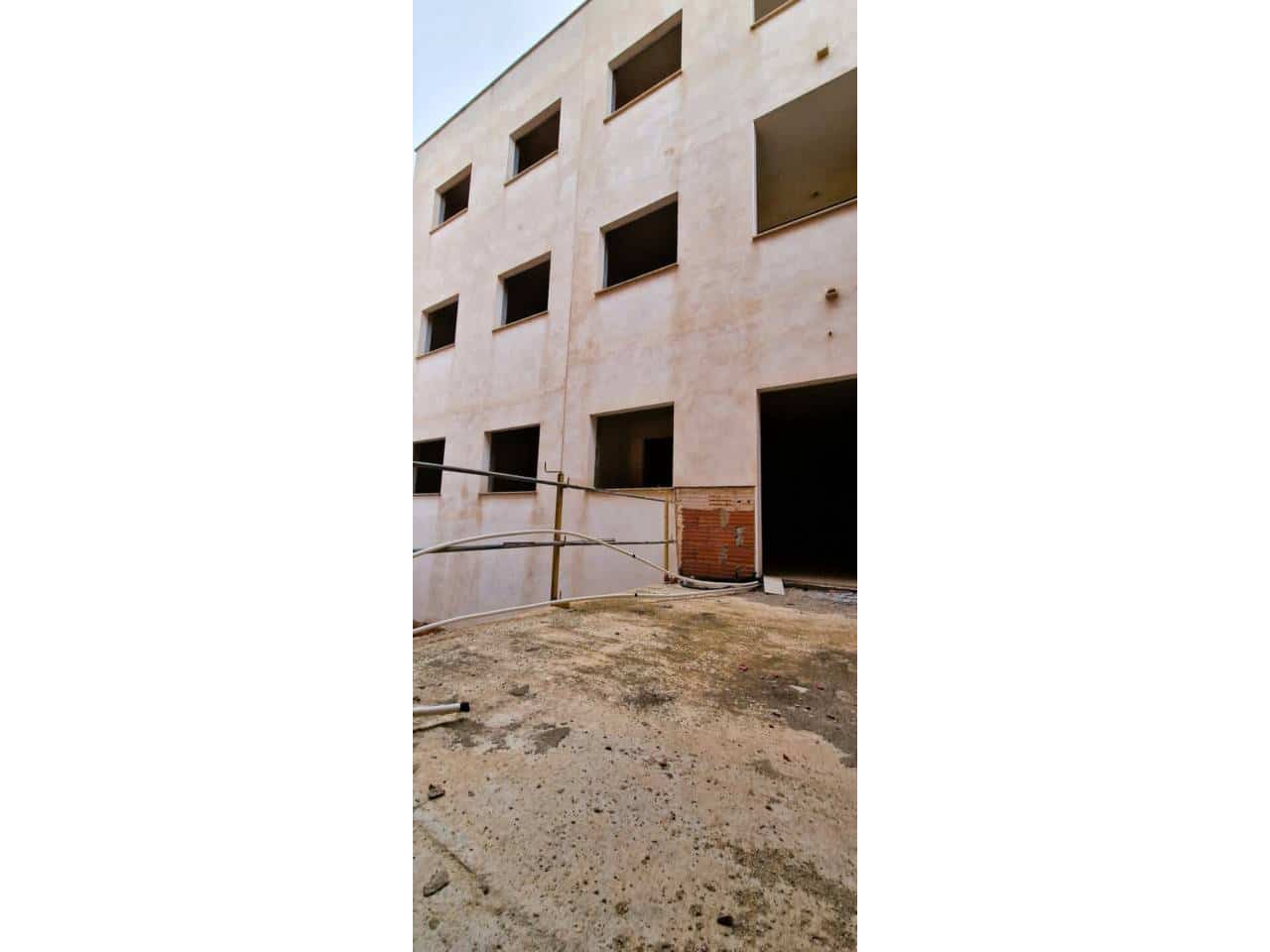 15 bedroom Apartment for sale in Totana - € 450,000 (Ref: 9911979)