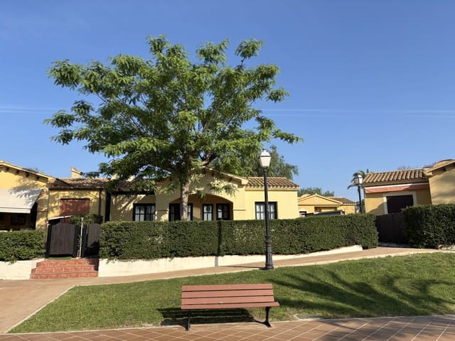 2 soverom Kjedet enebolig til salgs i Hacienda del Alamo, Fuente Alamo de Murcia med svømmebasseng garasje - € 155 000 (Ref: 9035461)