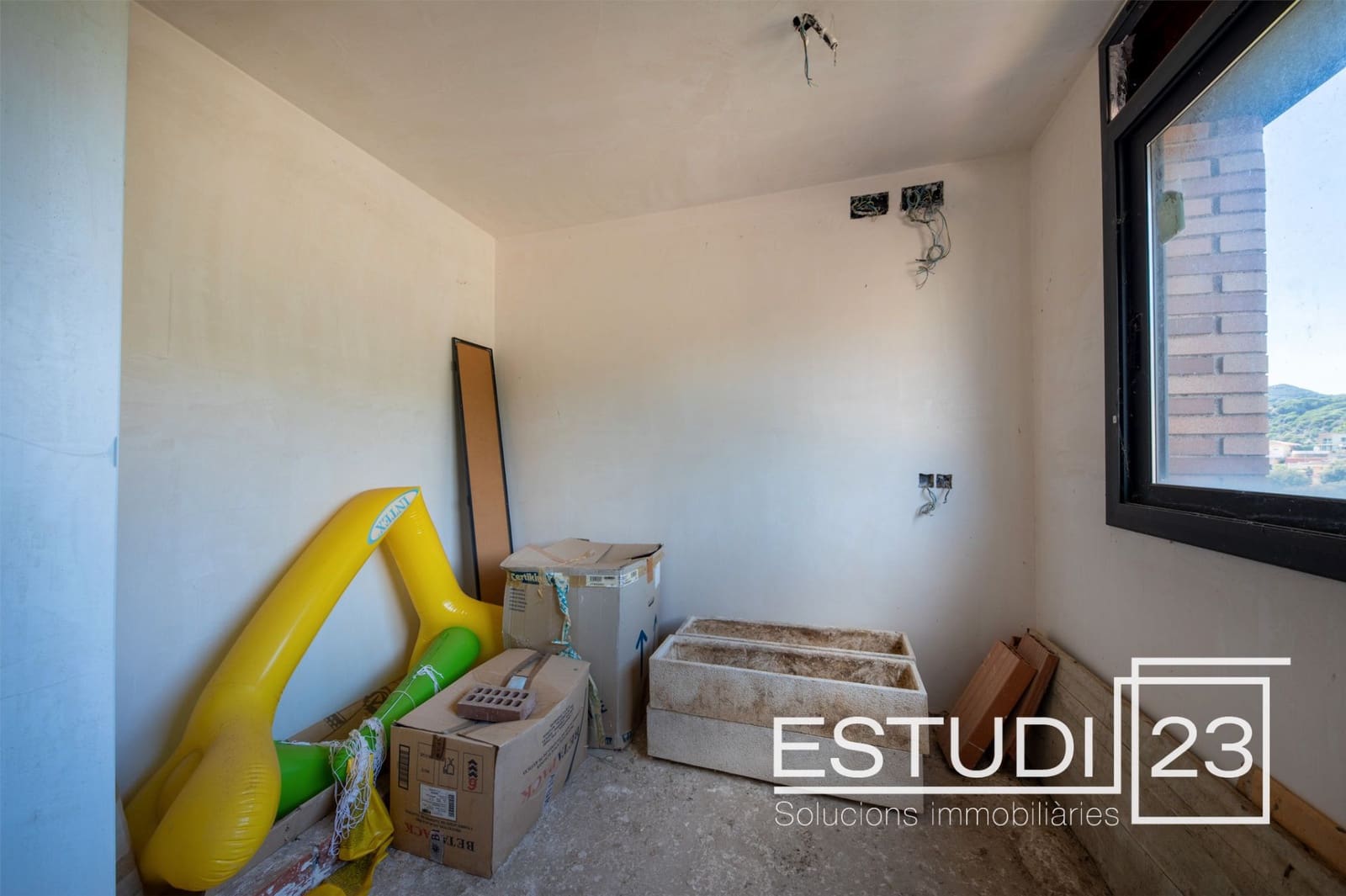 7 sypialnia Willa na sprzedaż w Arenys de Munt z garażem - 470 000 € (Ref: 9352793)