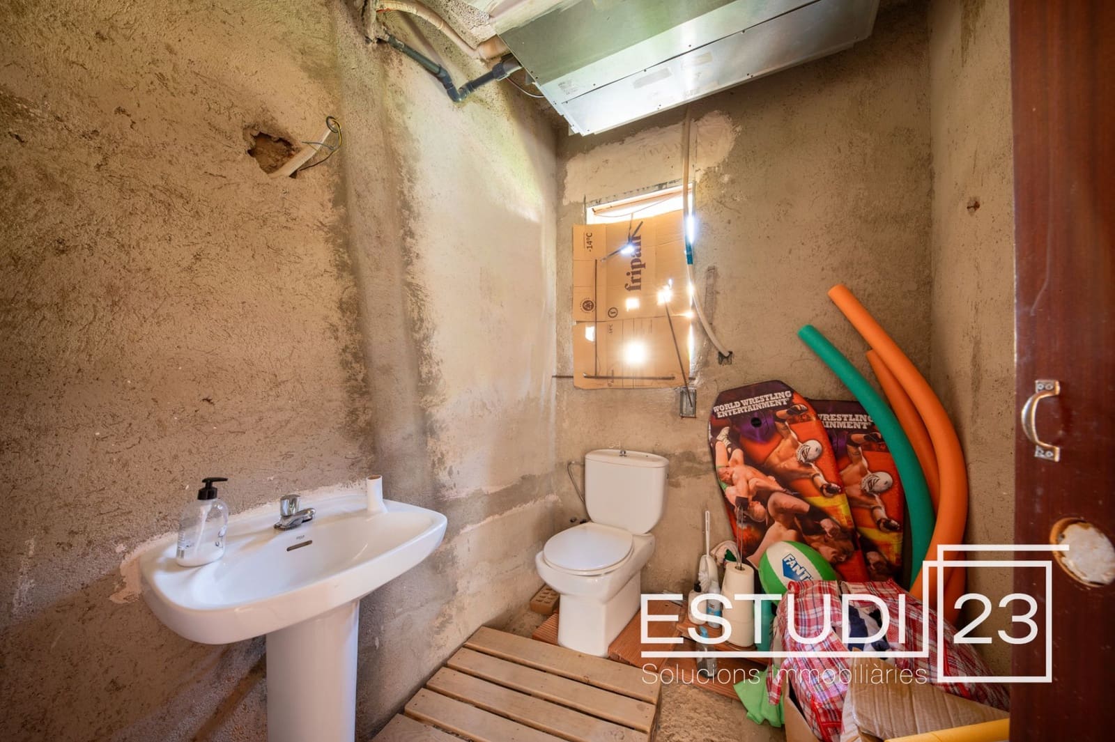 7 sypialnia Willa na sprzedaż w Arenys de Munt z garażem - 470 000 € (Ref: 9352793)