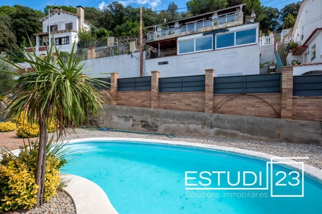 7 soverom Villa til salgs i Arenys de Munt med garasje - € 470 000 (Ref: 9352793)