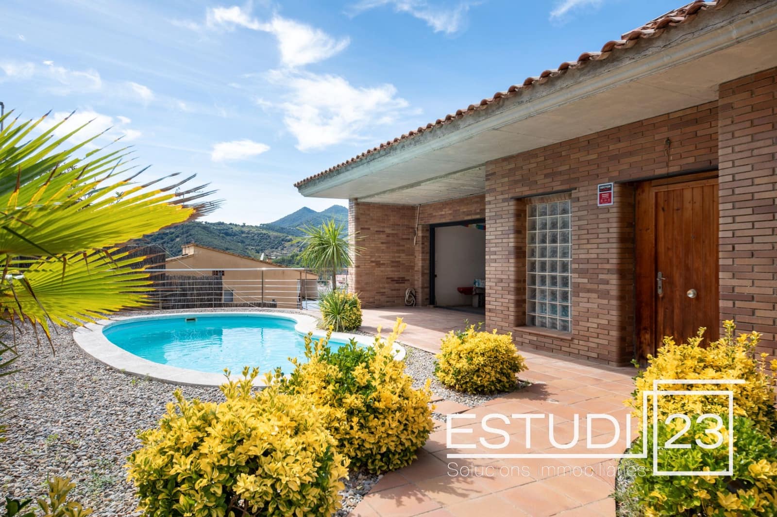 7 sypialnia Willa na sprzedaż w Arenys de Munt z garażem - 470 000 € (Ref: 9352793)