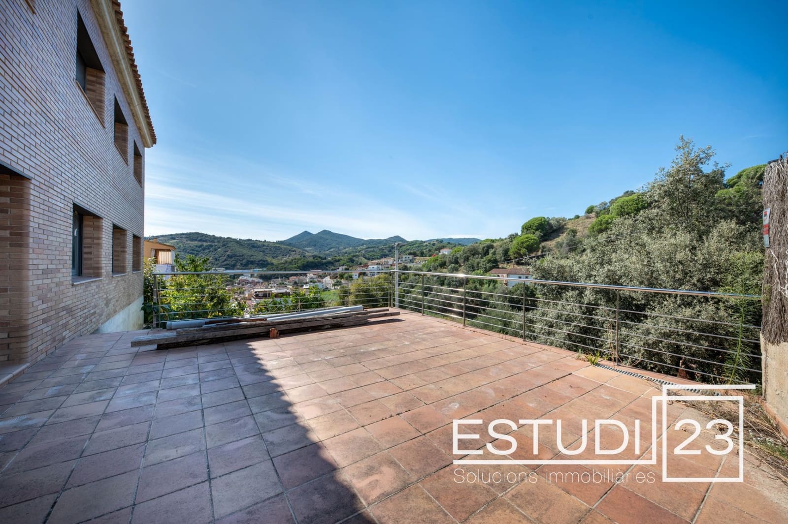 7 sypialnia Willa na sprzedaż w Arenys de Munt z garażem - 470 000 € (Ref: 9352793)