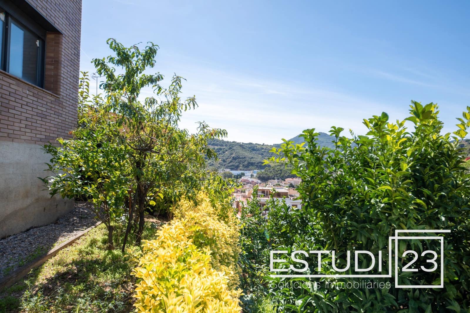 7 sypialnia Willa na sprzedaż w Arenys de Munt z garażem - 470 000 € (Ref: 9352793)