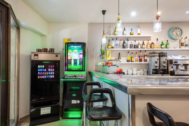 Commercieel te koop in Arenys de Munt - € 450.000 (Ref: 9352794)