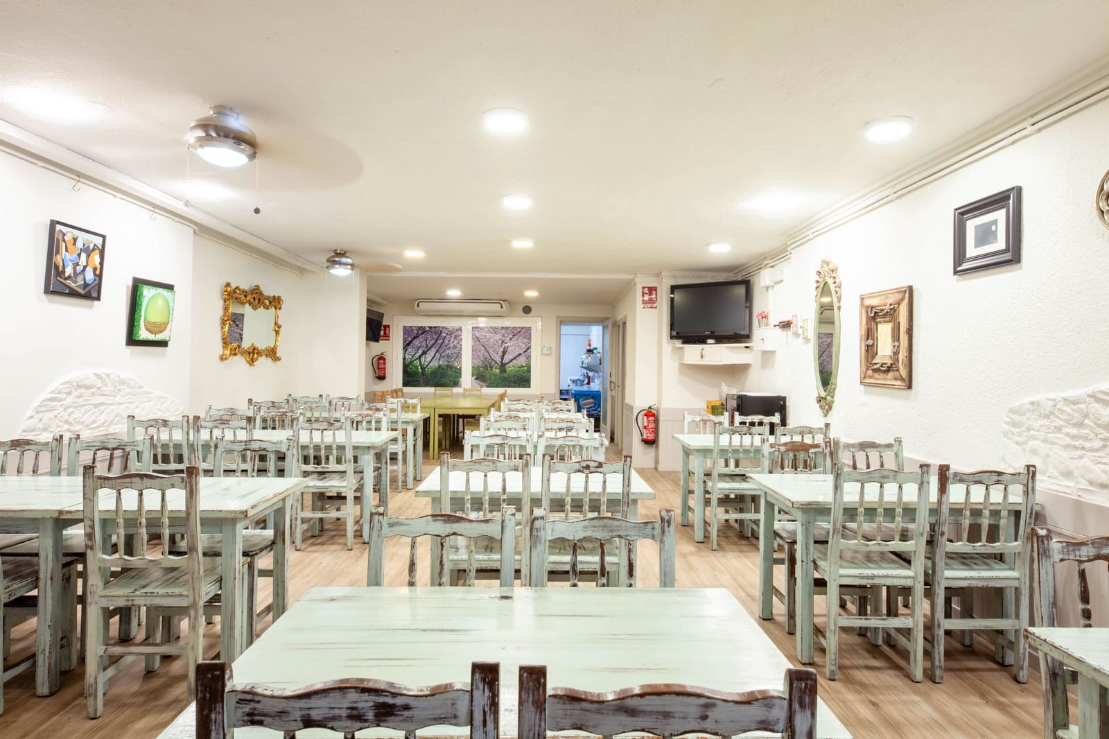 Kommersiell till salu i Arenys de Munt - 450 000 € (Ref: 9352794)