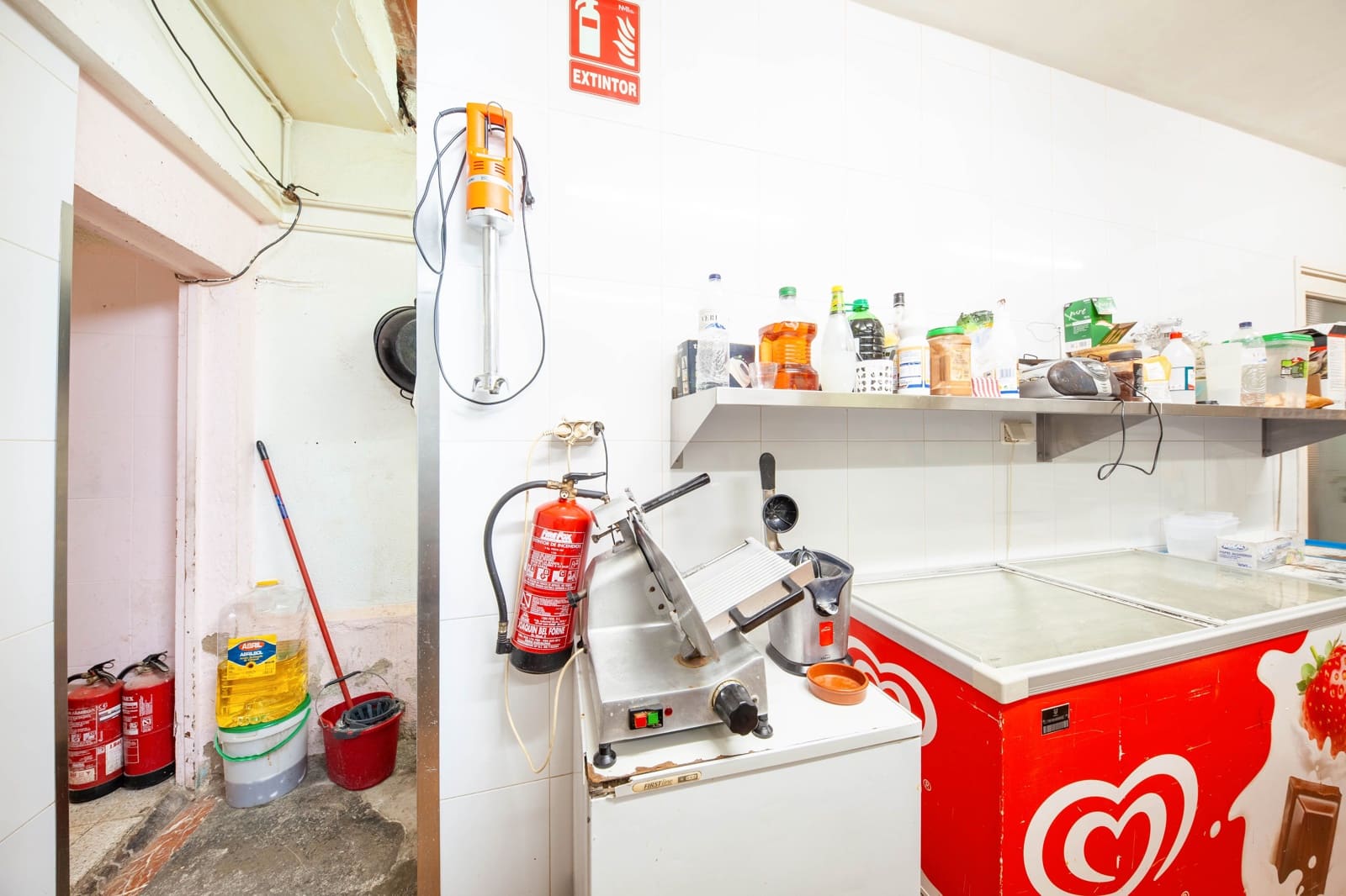 Kommersiell till salu i Arenys de Munt - 450 000 € (Ref: 9352794)