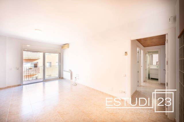 Apartamento de 3 habitaciones en Canet de Mar en venta con garaje - 345.000 € (Ref: 9357013)