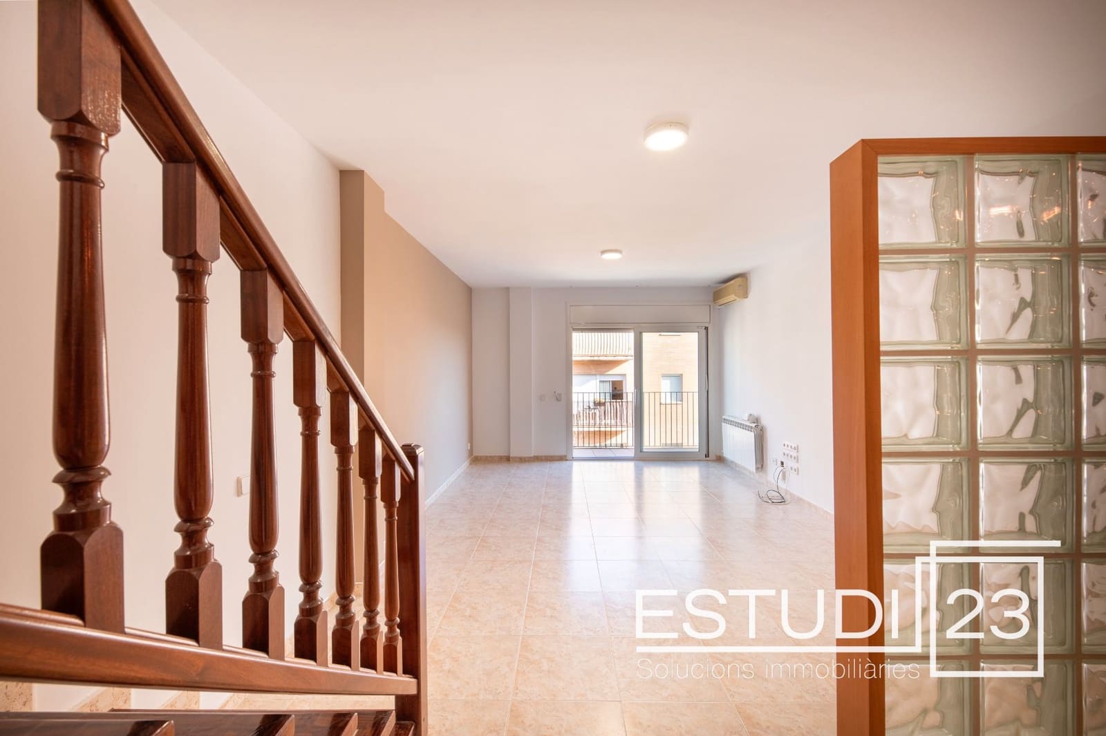 3 soveværelse Lejlighed til salg i Canet de Mar med garage - € 345.000 (Ref: 9357013)