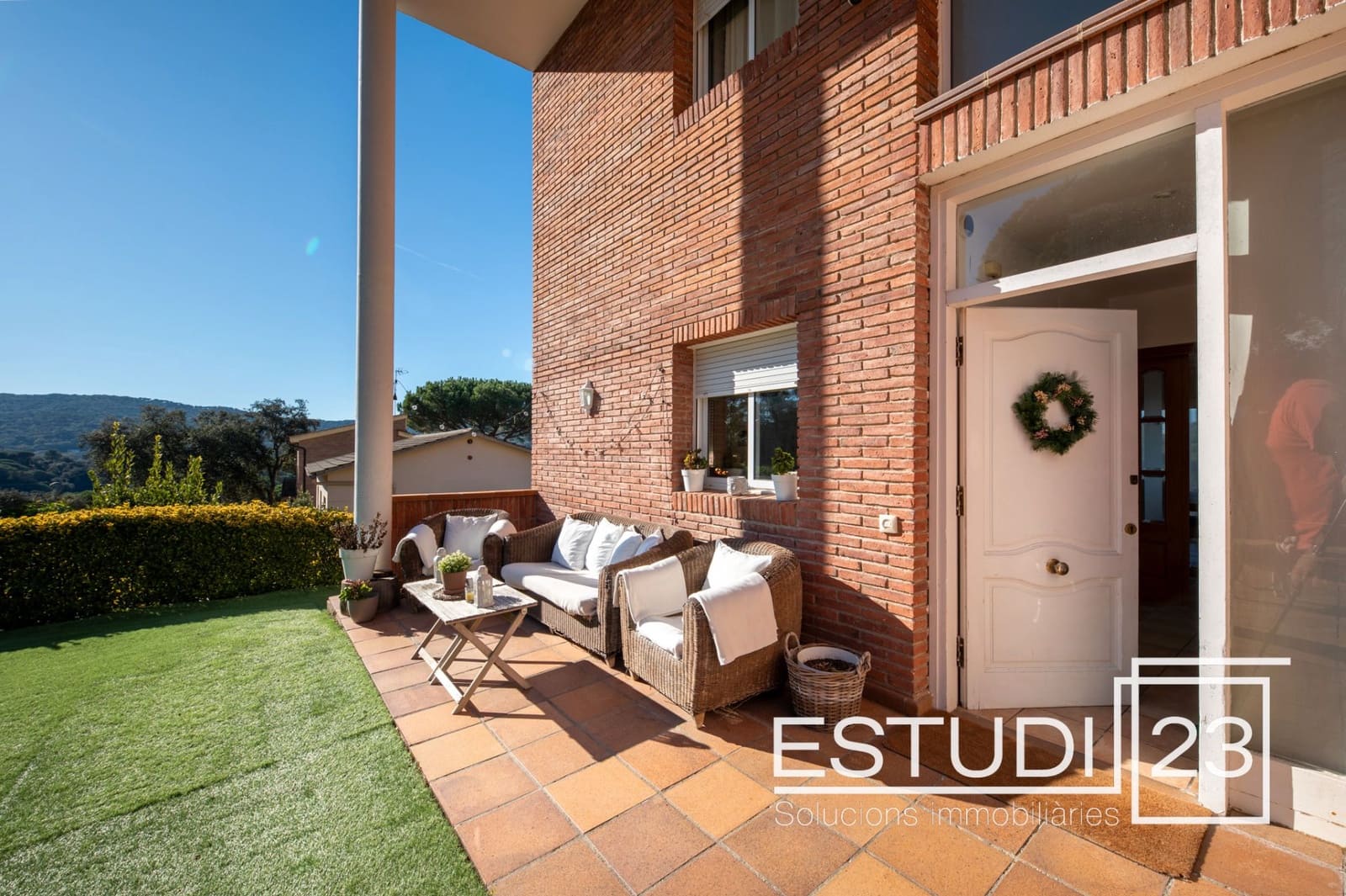 4 bedroom Villa for sale in Dosrius with pool garage - € 439,001 (Ref: 9386209)