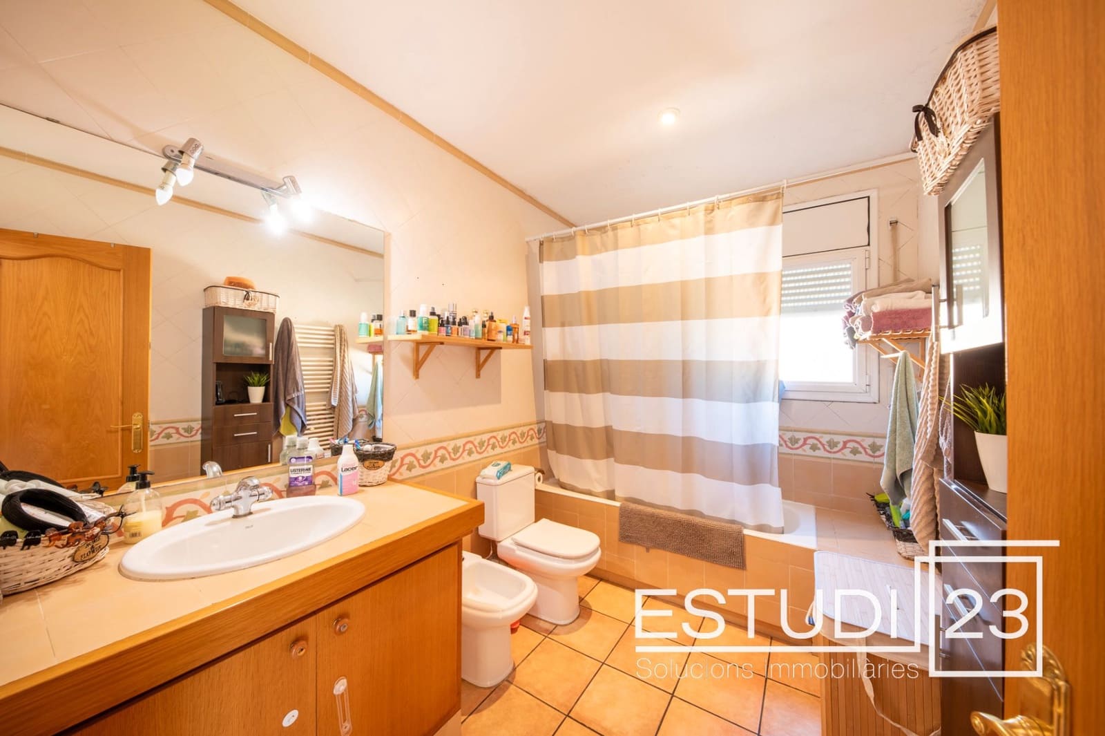 4 bedroom Villa for sale in Dosrius with pool garage - € 439,001 (Ref: 9386209)