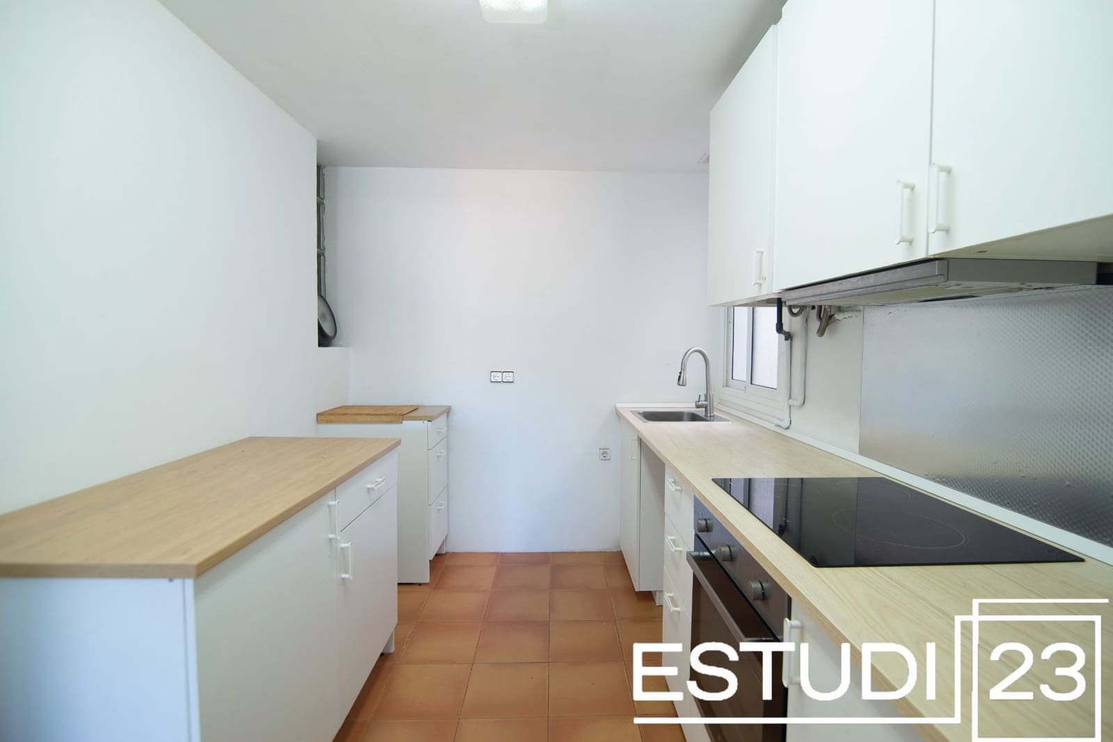 4 bedroom Flat for sale in Arenys de Mar - € 259,000 (Ref: 9406089)