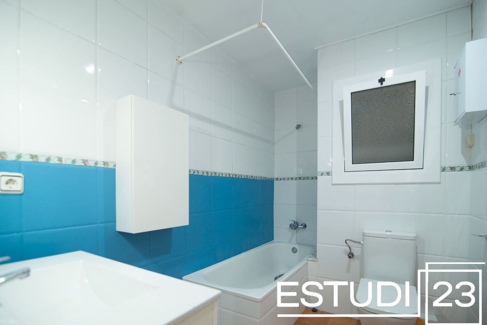 4 bedroom Flat for sale in Arenys de Mar - € 259,000 (Ref: 9406089)