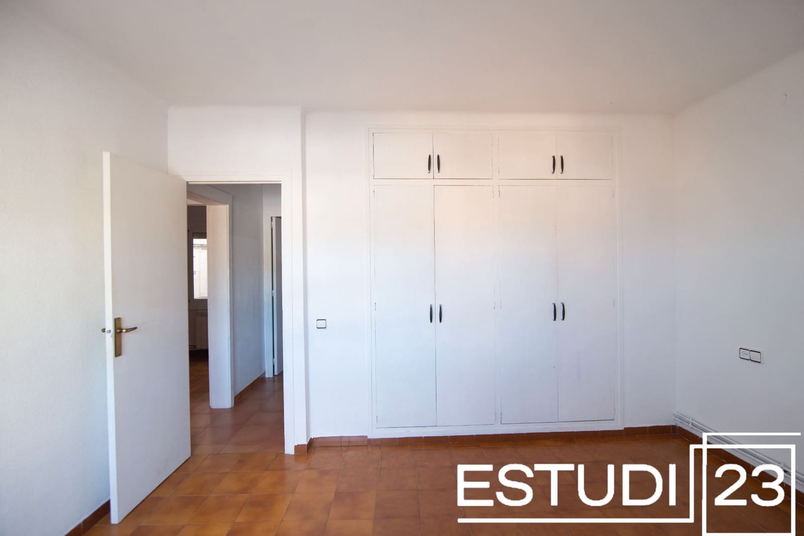 4 bedroom Flat for sale in Arenys de Mar - € 259,000 (Ref: 9406089)