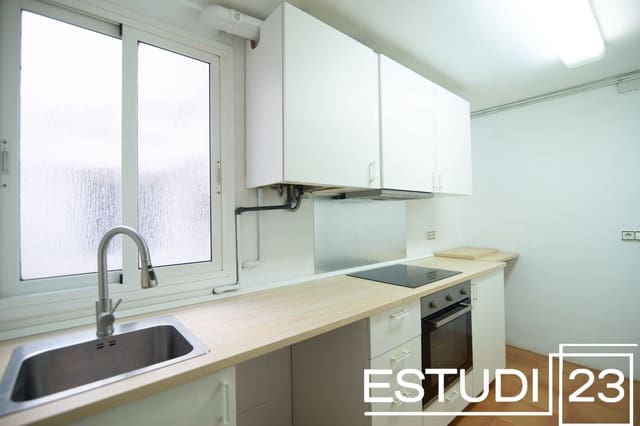 4 bedroom Flat for sale in Arenys de Mar - € 259,000 (Ref: 9406089)