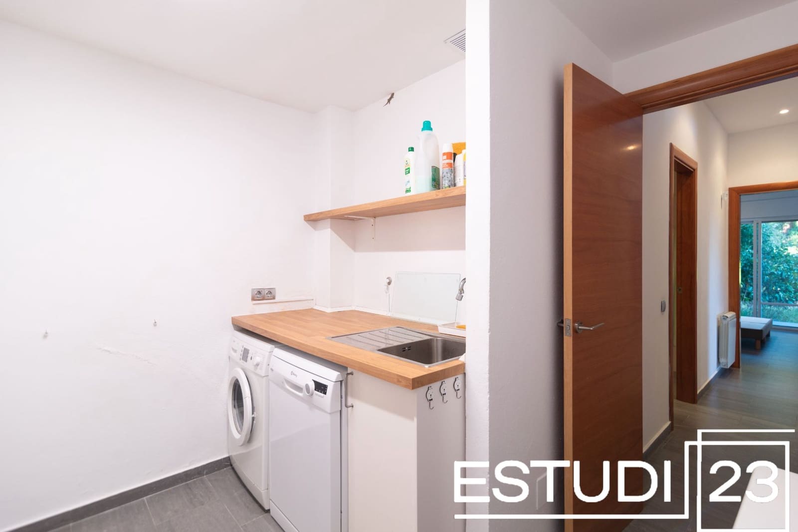 5 soverom Villa til salgs i Arenys de Munt med svømmebasseng garasje - € 580 000 (Ref: 9415326)