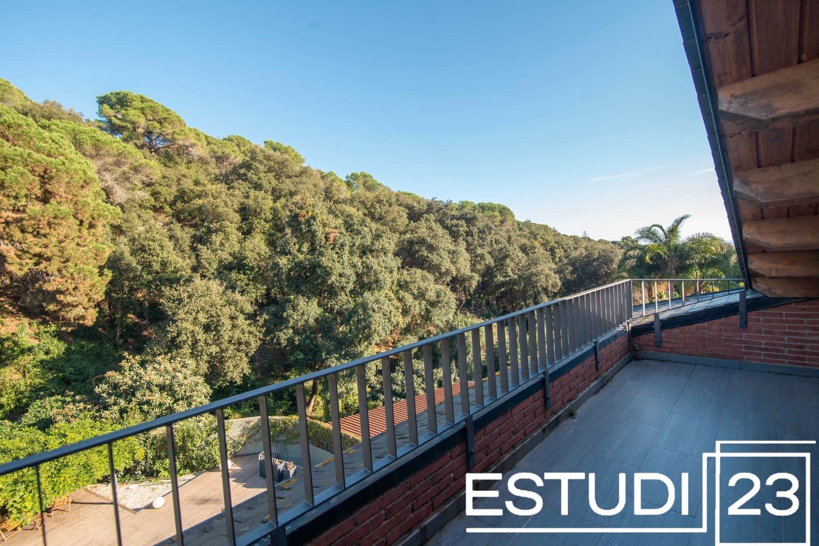 5 soverom Villa til salgs i Arenys de Munt med svømmebasseng garasje - € 580 000 (Ref: 9415326)