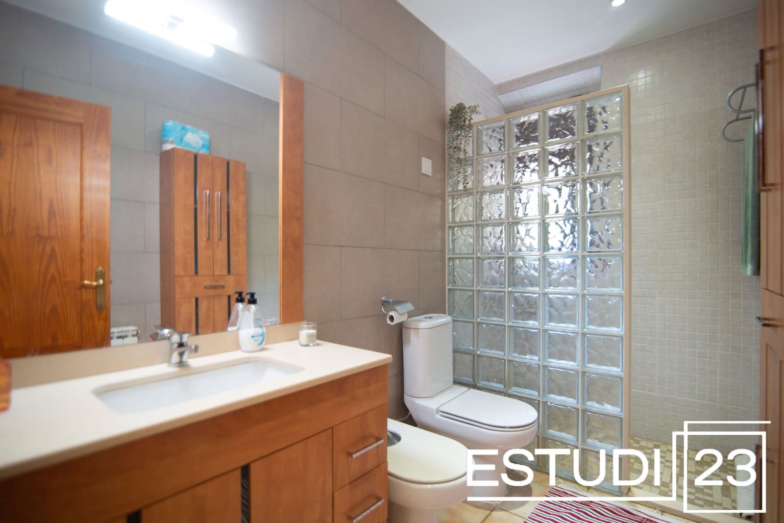 5 camera da letto Finca/Casa di Campagna in vendita in Orrius con piscina garage - 720.000 € (Rif: 9450051)