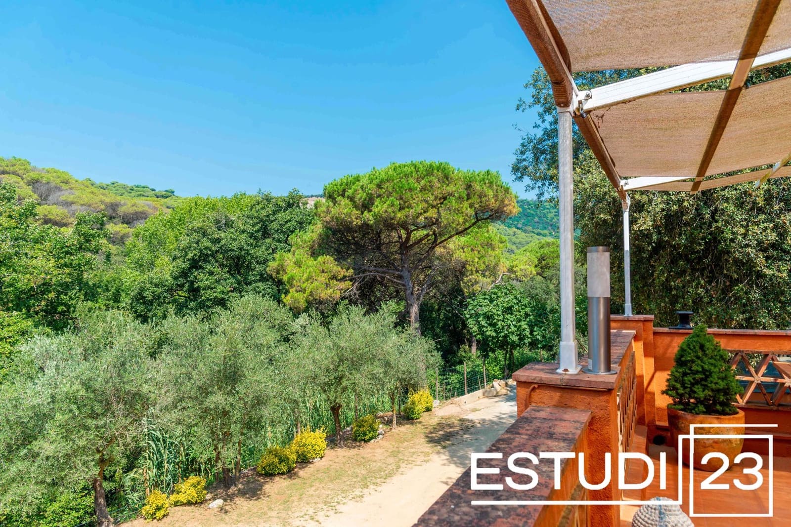 5 camera da letto Finca/Casa di Campagna in vendita in Orrius con piscina garage - 720.000 € (Rif: 9450051)