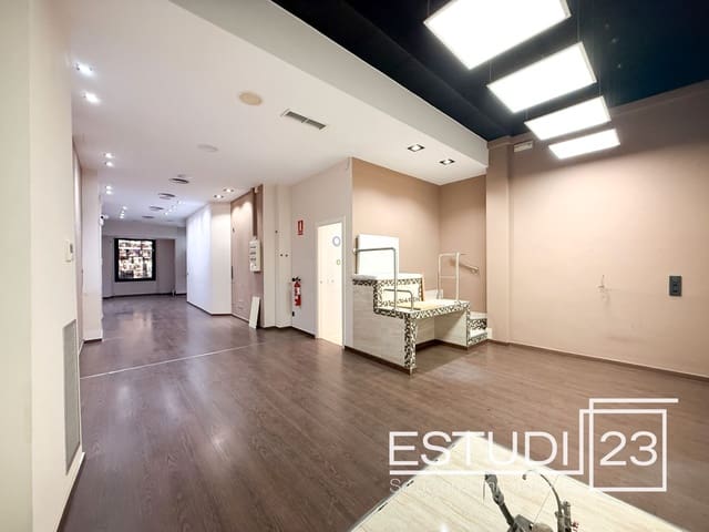 Local Commercial à louer à Arenys de Mar - 1 200 € (Ref: 9453610)