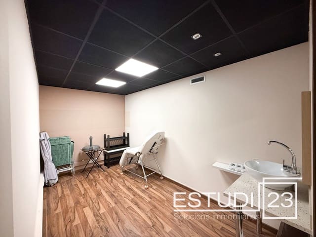 Local Commercial à louer à Arenys de Mar - 1 200 € (Ref: 9453610)