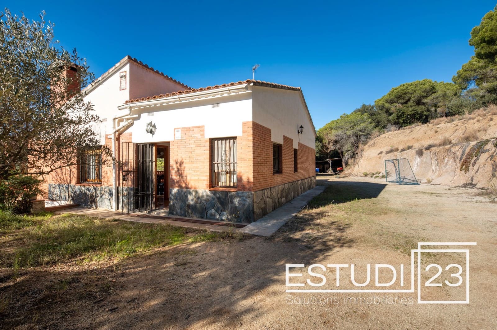 4 sovrum Finca/Hus på landet till salu i Arenys de Munt - 650 000 € (Ref: 9453694)