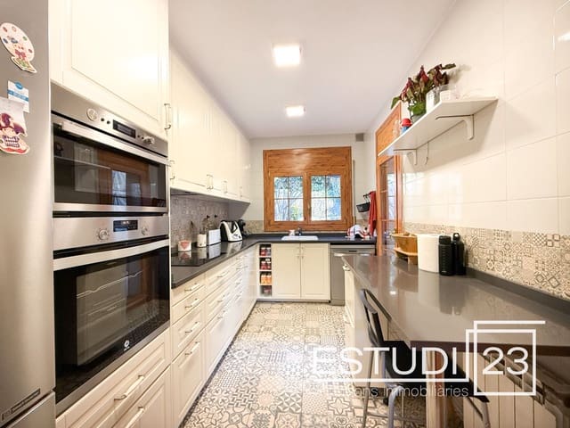 4 sypialnia Dom do wynajęcia w Sant Iscle de Vallalta z garażem - 1 600 € (Ref: 9524712)