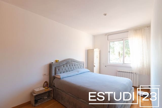 2 sypialnia Mieszkanie na sprzedaż w Sant Andreu de Llavaneres z garażem - 280 000 € (Ref: 9566391)