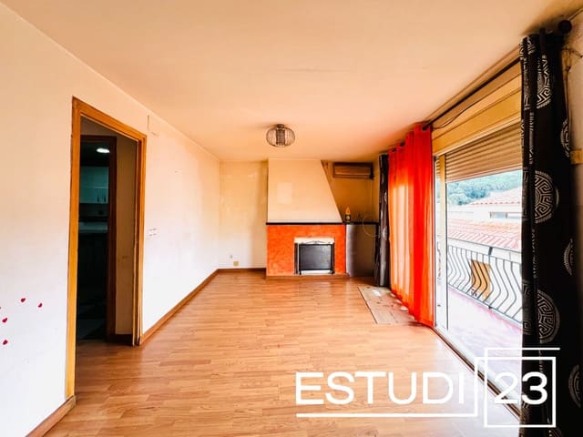 4 slaapkamer Flat te koop in Arenys de Munt - € 180.000 (Ref: 9569578)