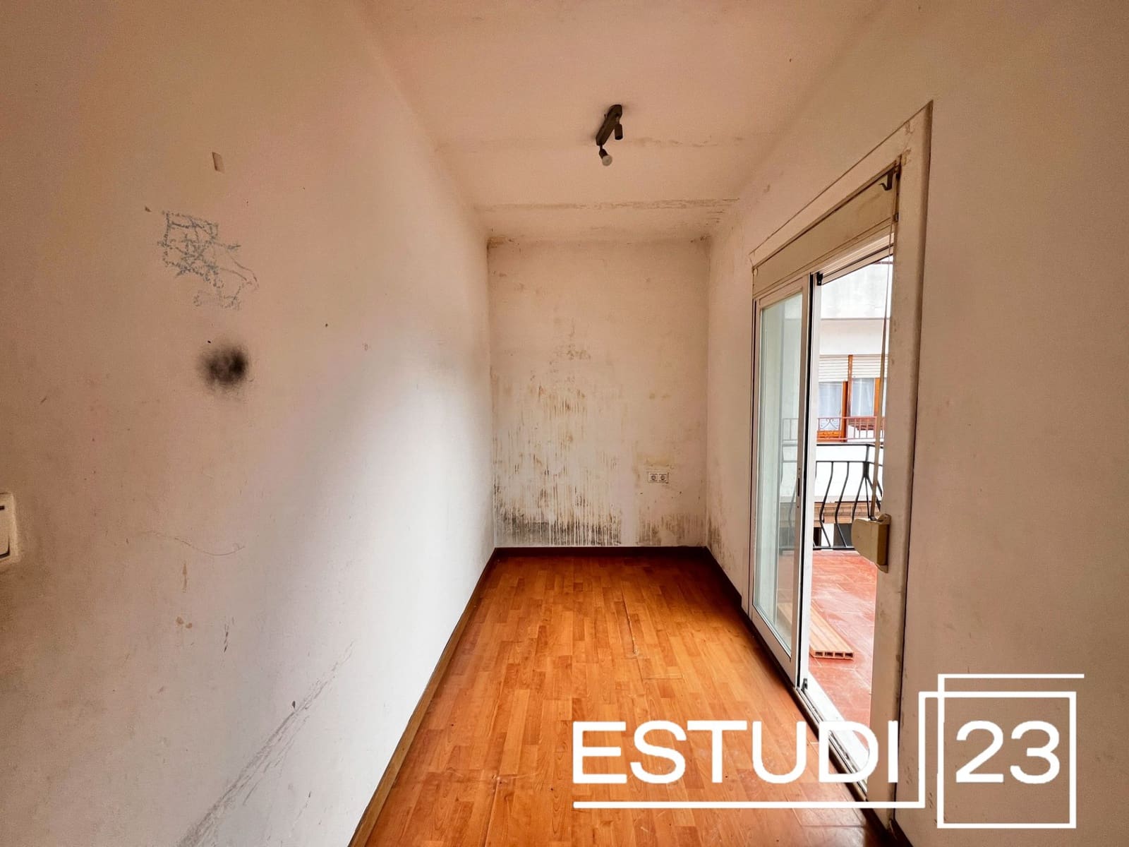 4 slaapkamer Flat te koop in Arenys de Munt - € 180.000 (Ref: 9569578)