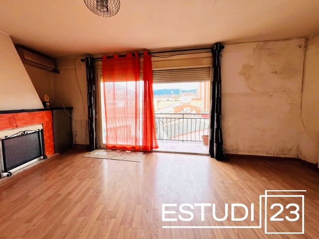 4 slaapkamer Flat te koop in Arenys de Munt - € 180.000 (Ref: 9569578)