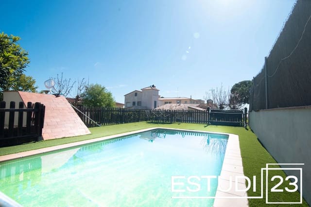 4 soverom Villa til salgs i Vilassar de Dalt med svømmebasseng - € 710 000 (Ref: 9689917)