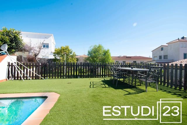 4 soverom Villa til salgs i Vilassar de Dalt med svømmebasseng - € 710 000 (Ref: 9689917)