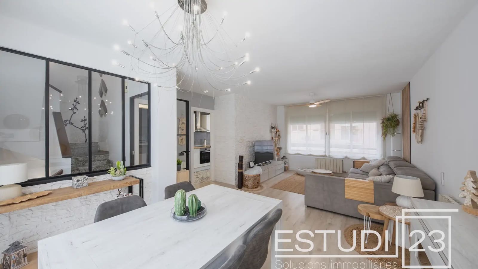 4 bedroom Townhouse for sale in Arenys de Munt with garage - € 420,000 (Ref: 9733224)