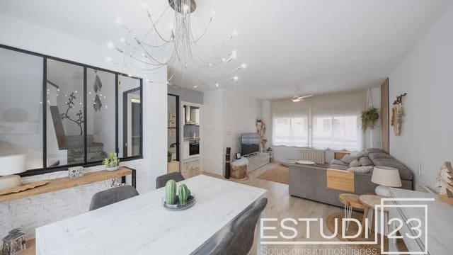 4 bedroom Townhouse for sale in Arenys de Munt with garage - € 420,000 (Ref: 9733224)