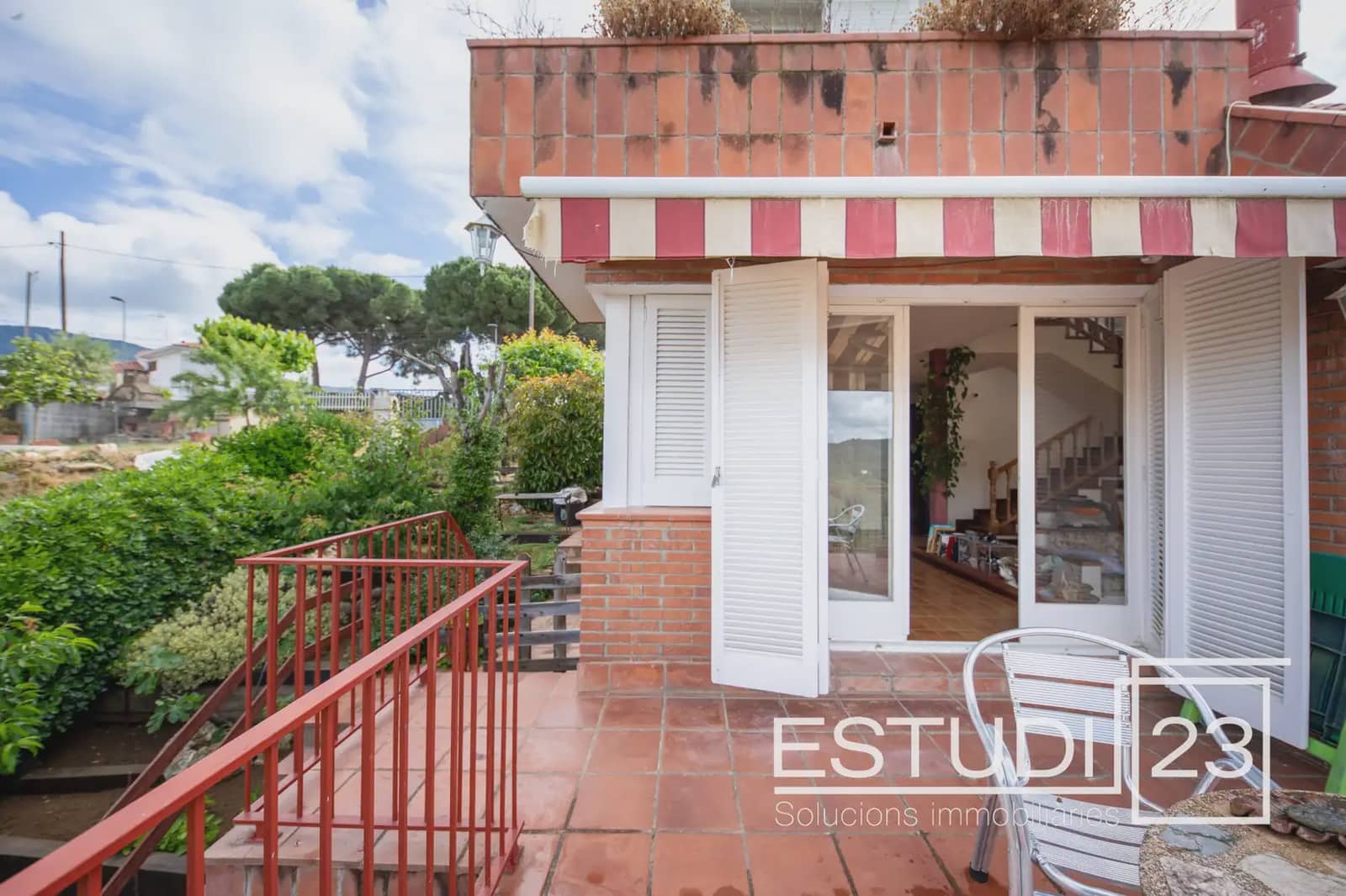 4 chambre Villa/Maison à vendre à Sant Iscle de Vallalta avec garage - 405 000 € (Ref: 9823487)