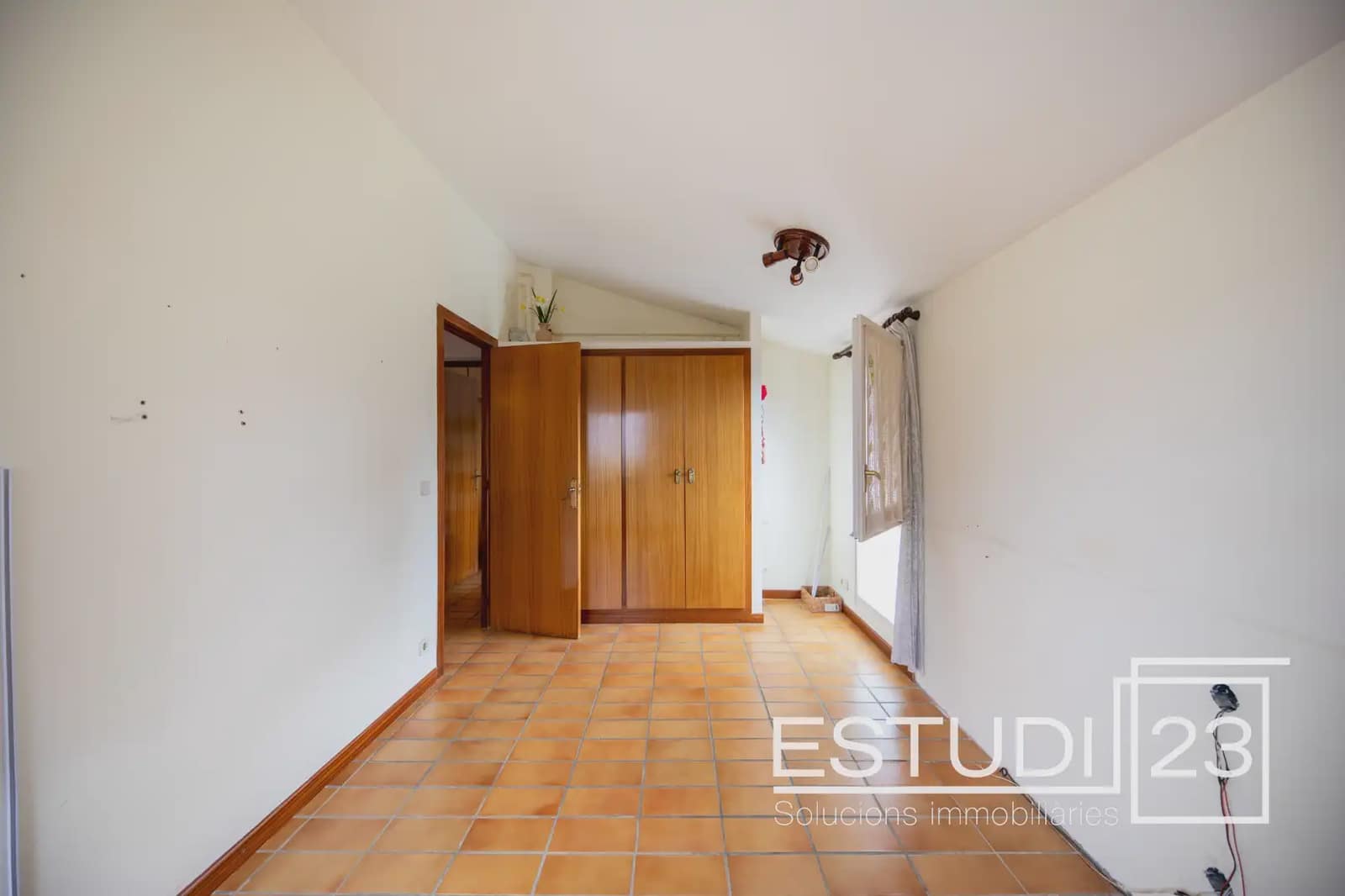 4 chambre Villa/Maison à vendre à Sant Iscle de Vallalta avec garage - 405 000 € (Ref: 9823487)