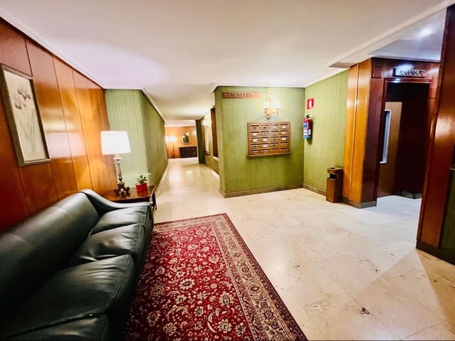 5 Zimmer Wohnung zu verkaufen in Adelfas, Madrid Stadt mit Pool - 670.000 € (Ref: 9033264)