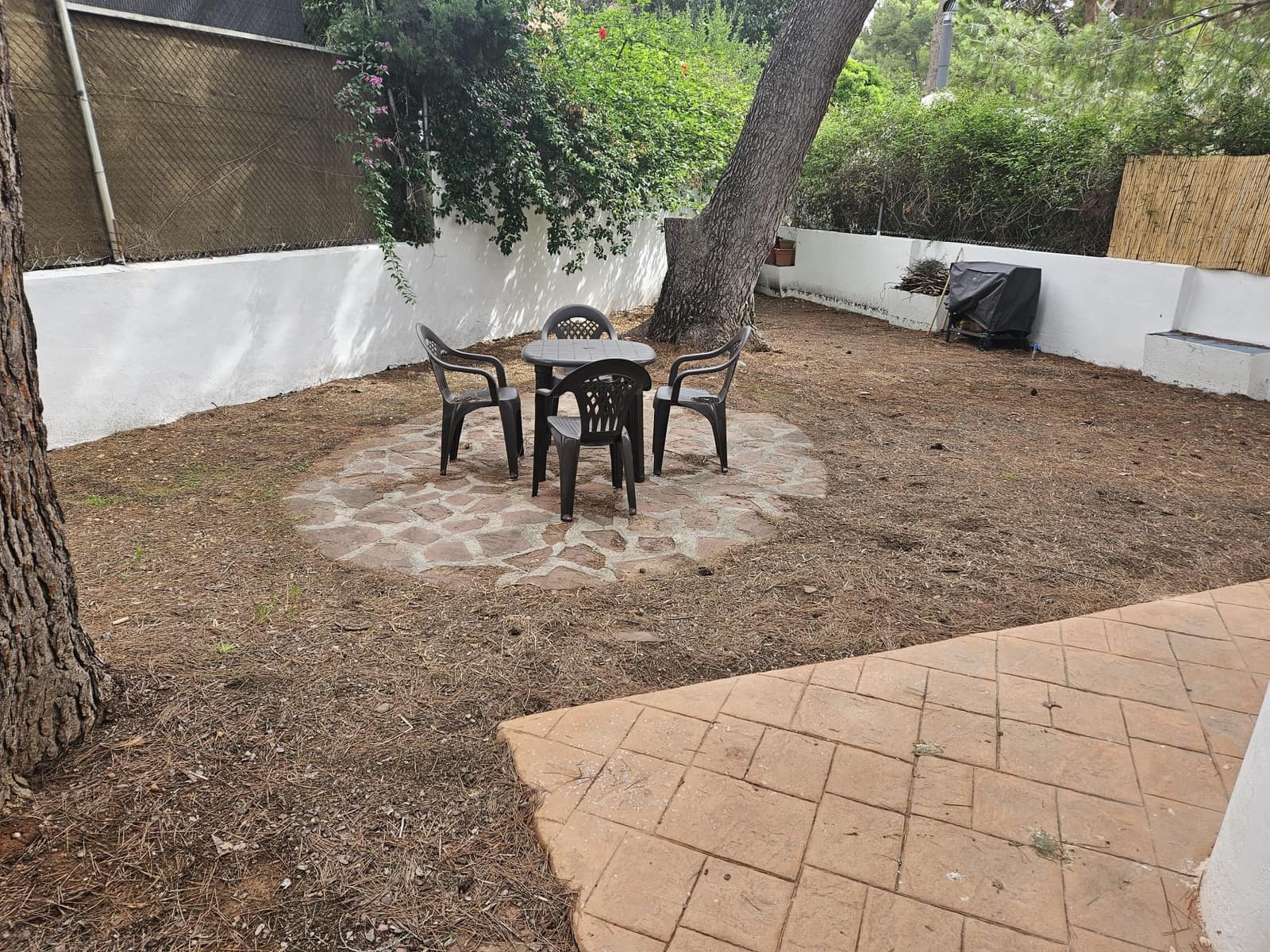 4 soveværelse Villa til leje i La Canada med swimmingpool garage - € 2.000 (Ref: 9373749)