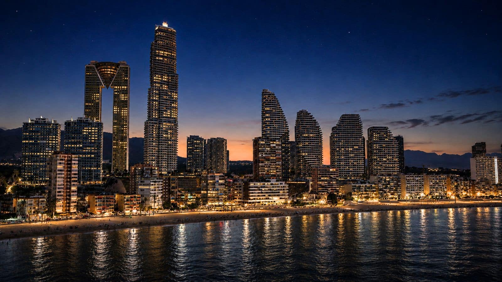 2 sypialnia Mieszkanie na sprzedaż w Benidorm z basenem garażem - 914 100 € (Ref: 10012659)