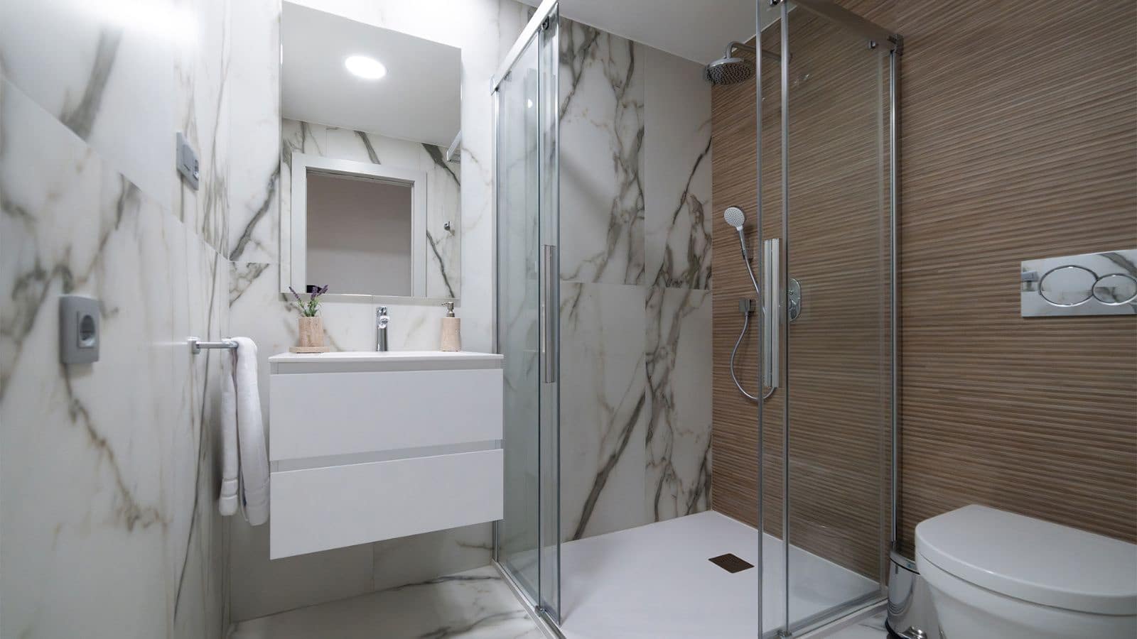 2 sypialnia Mieszkanie na sprzedaż w Benidorm z basenem garażem - 914 100 € (Ref: 10012659)