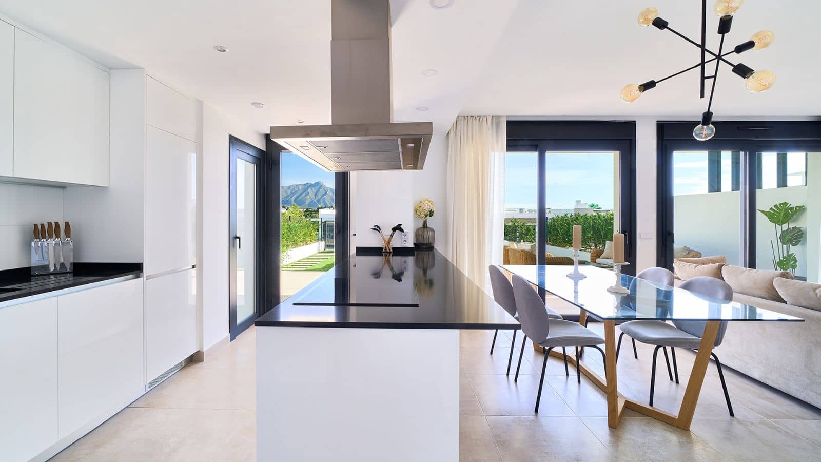 2 soveværelse Lejlighed til salg i Atalaya-Isdabe med swimmingpool - € 720.000 (Ref: 10034254)