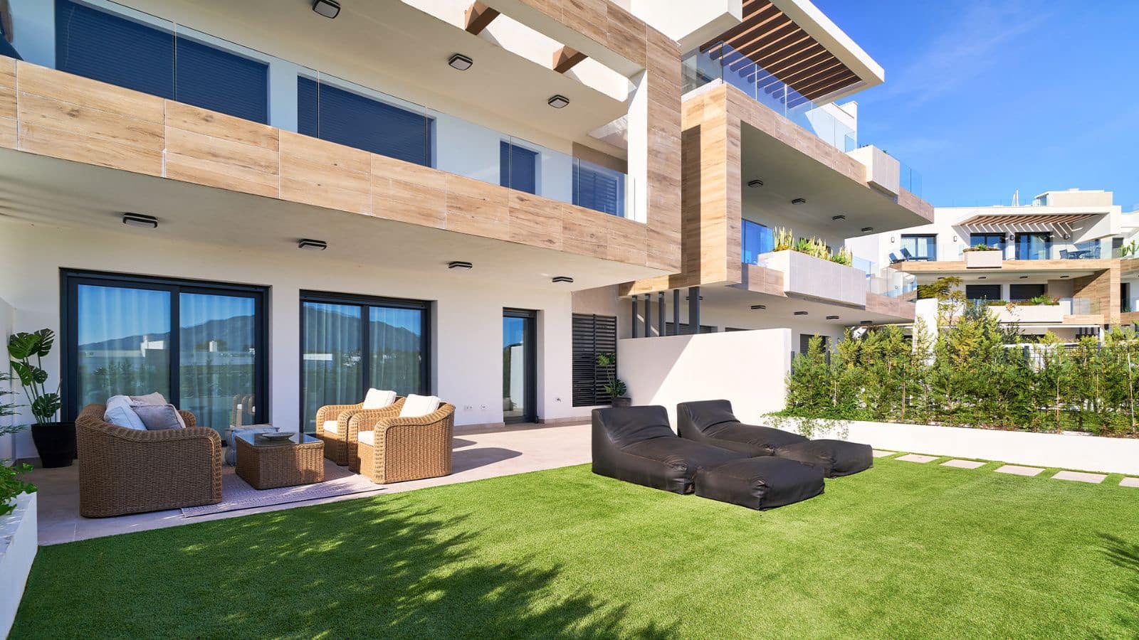 2 soveværelse Lejlighed til salg i Atalaya-Isdabe med swimmingpool - € 720.000 (Ref: 10034254)
